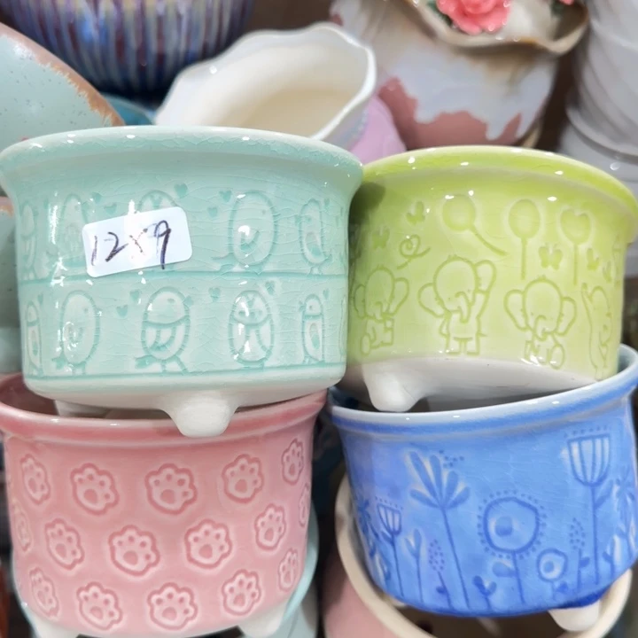 凑9块包邮，有孔，陶瓷花盆