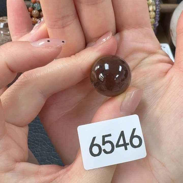 未镶嵌水晶大型摆件（非配饰）