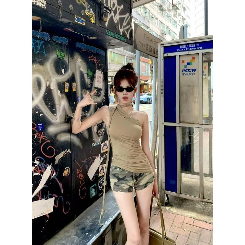 XIAOXIN【克鲁千金】夏季设计感斜肩无袖露肩上衣LWJ25B2T1270