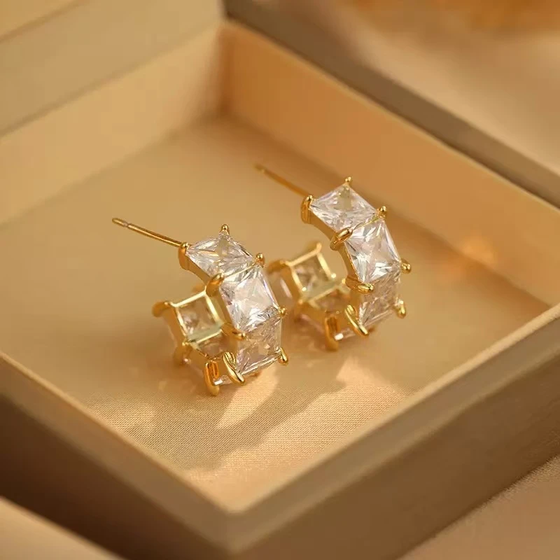 铜合金合成锆石耳饰 恬觅轻奢饰品耳饰E120