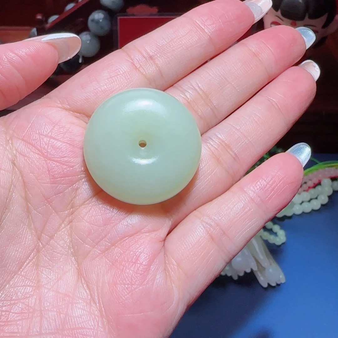 和田玉未镶嵌颈饰ym