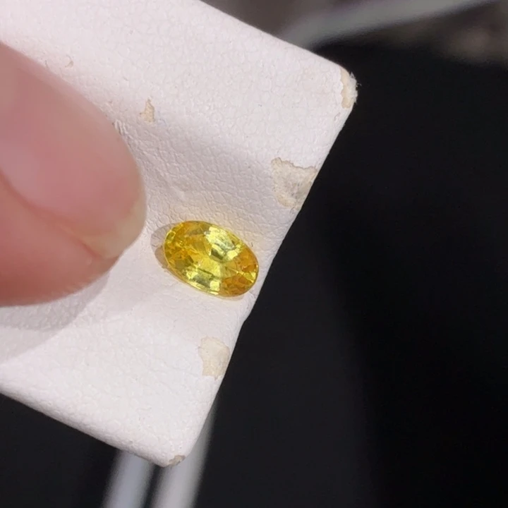 彩色蓝宝石裸石裸石61.5分