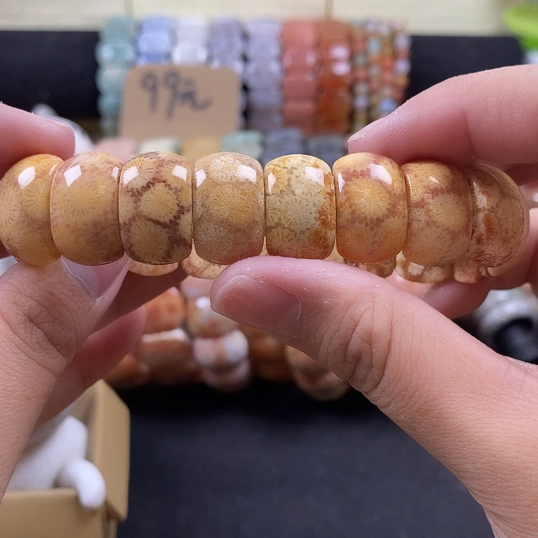 硅化珊瑚（珊瑚玉）未镶嵌手牌 19