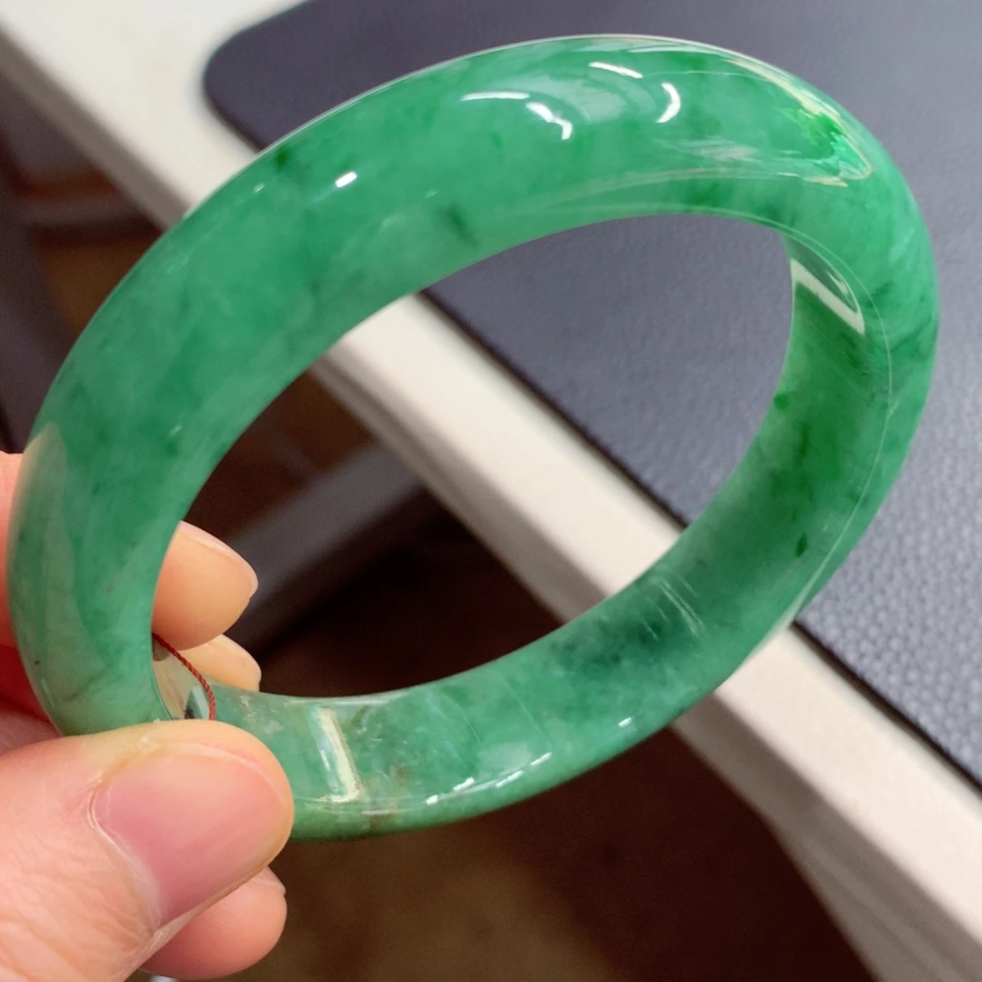 未镶嵌手镯翡翠翡翠