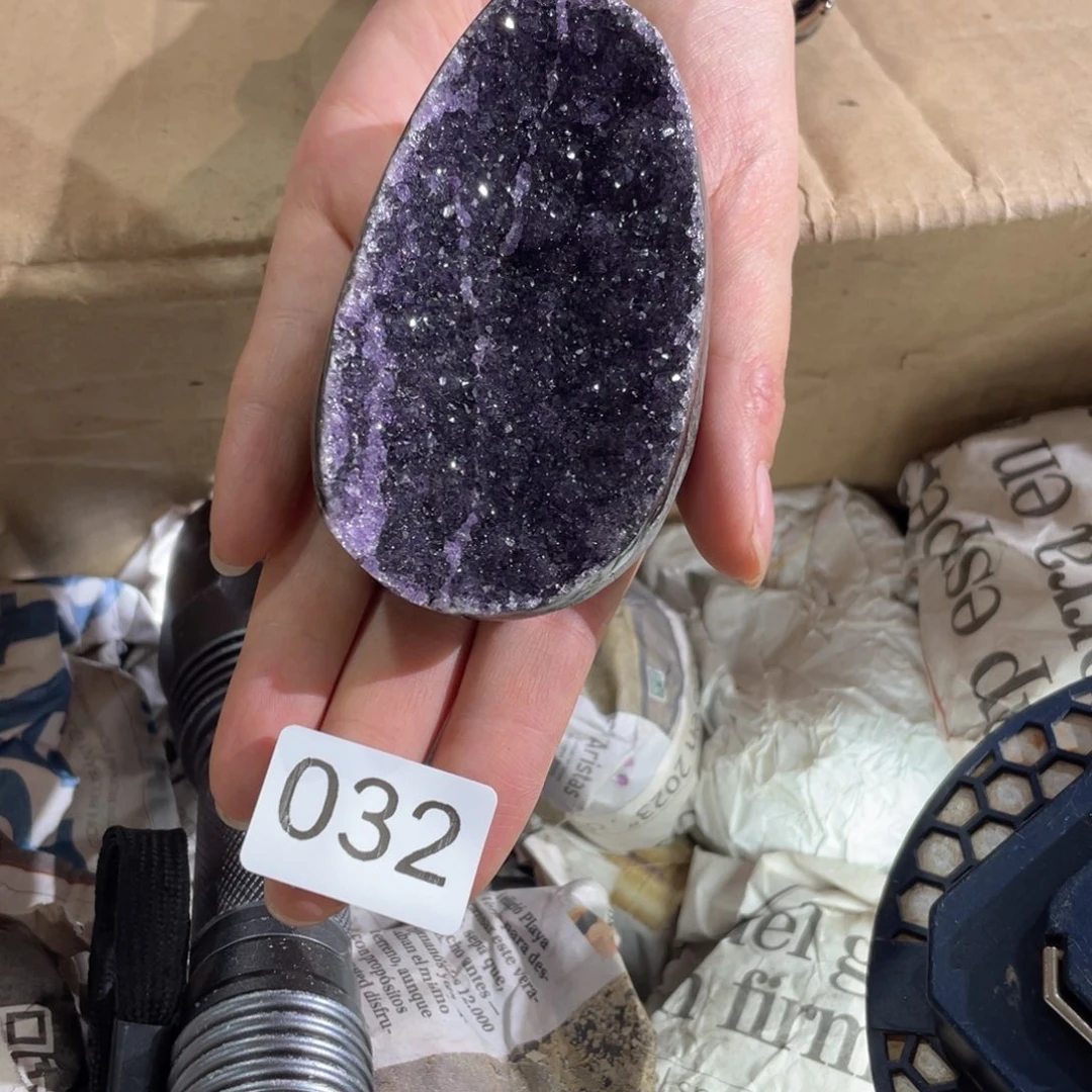 未镶嵌珠宝半成品发晶