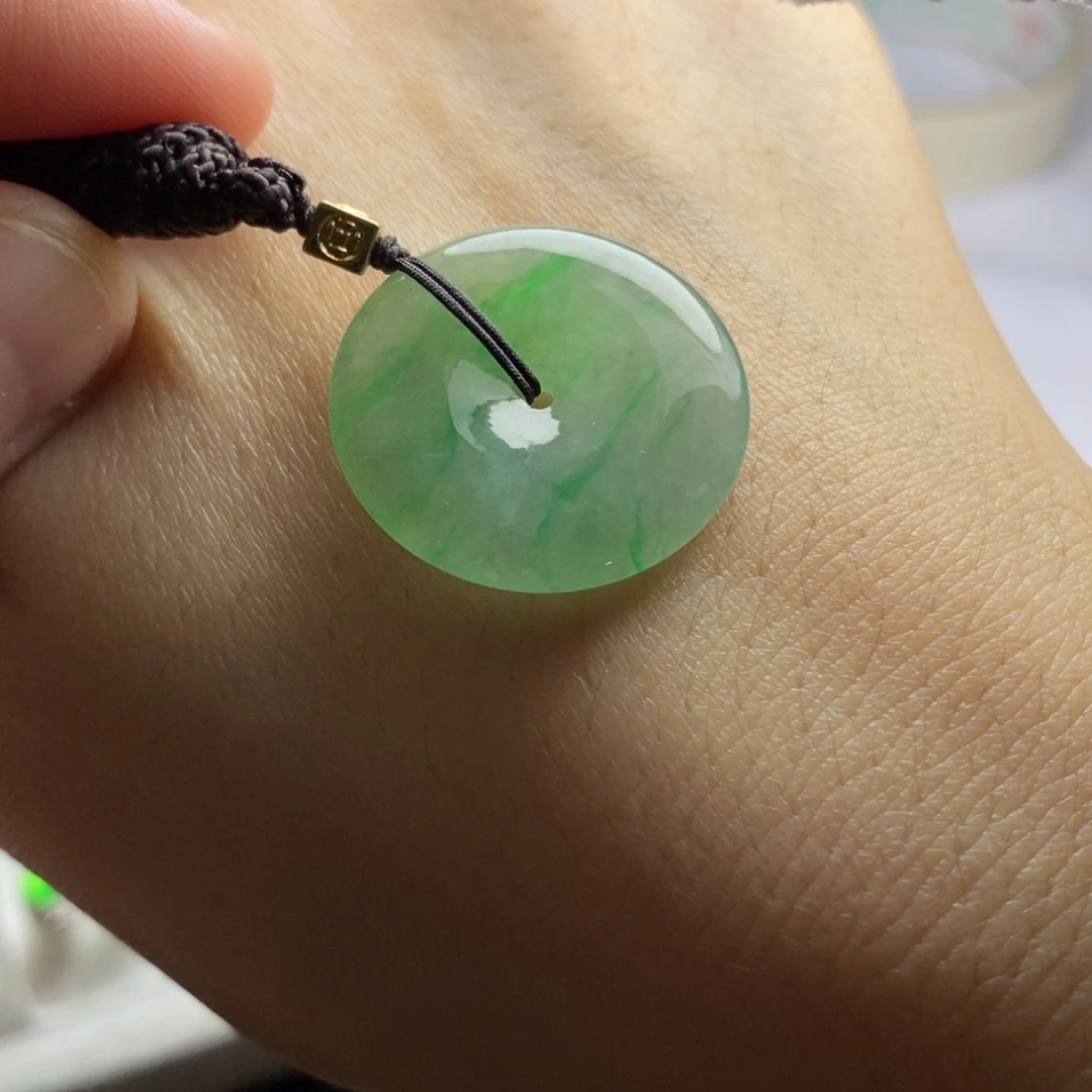 定制翡翠未镶嵌平安扣