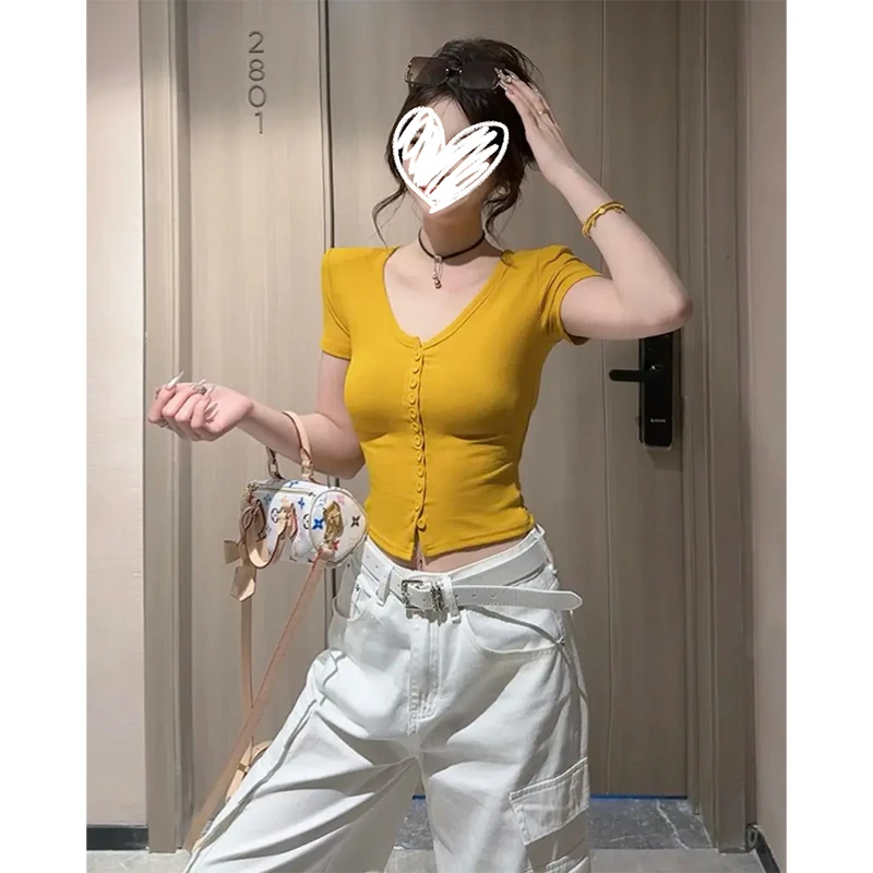 设计感单排扣蓝色V领短袖T恤女2025夏季新款修身显瘦辣妹短款上衣