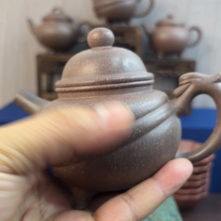 A***I茶壶紫砂百年岩中泥三足环龙