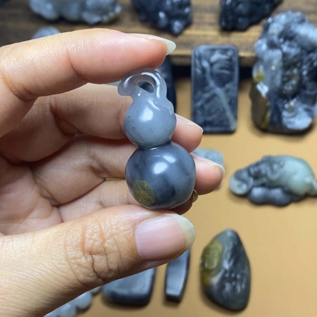 颈饰未镶嵌和田玉用****2