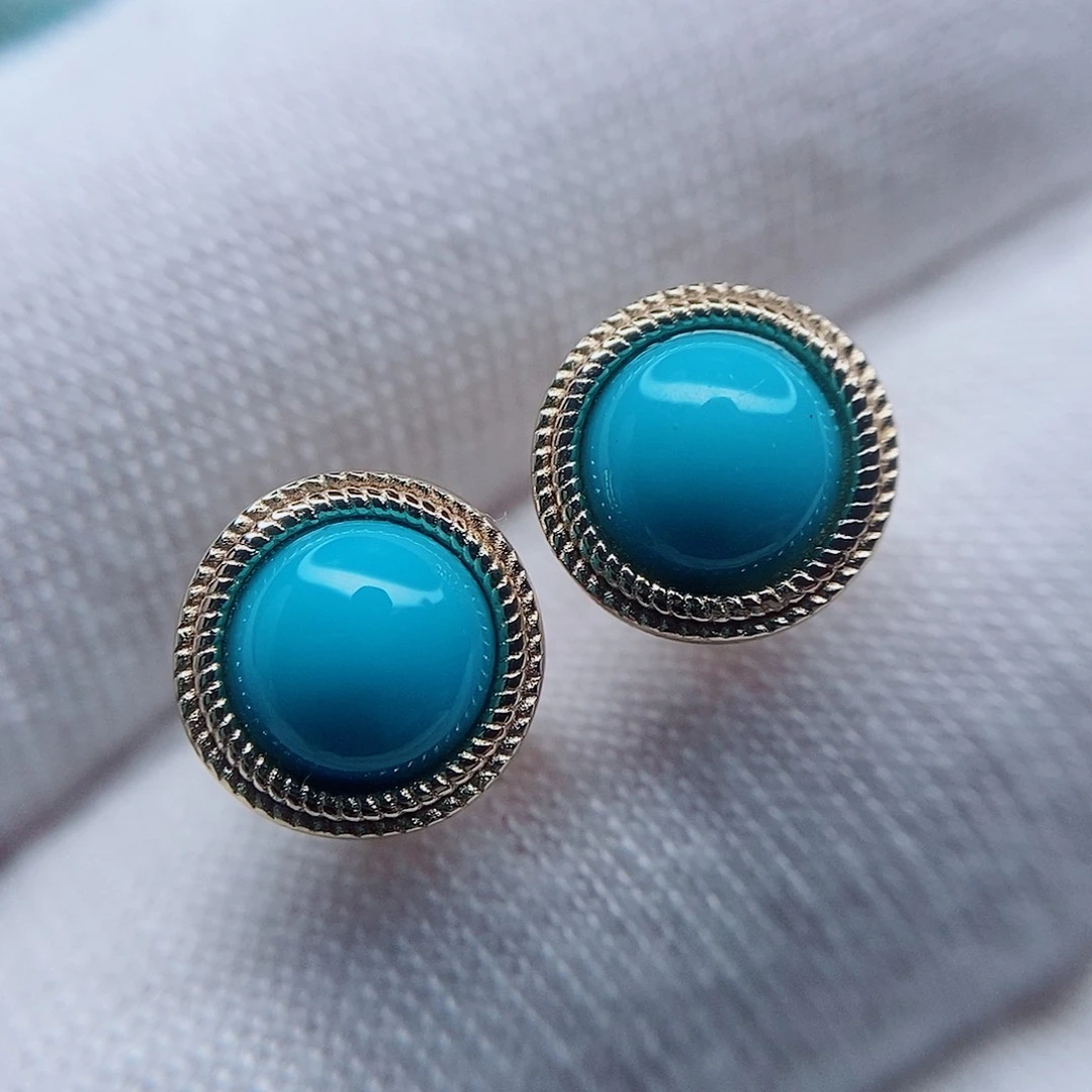 绿松石耳钉未镶嵌