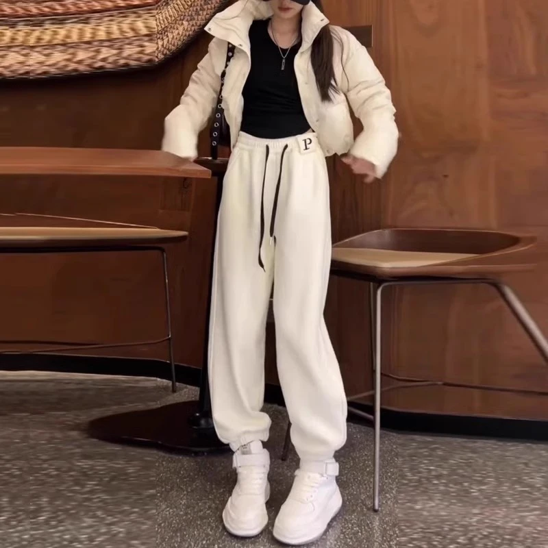 白色P字加厚加绒束脚裤小个子女宽松九分运动休闲哈伦卫裤秋冬季