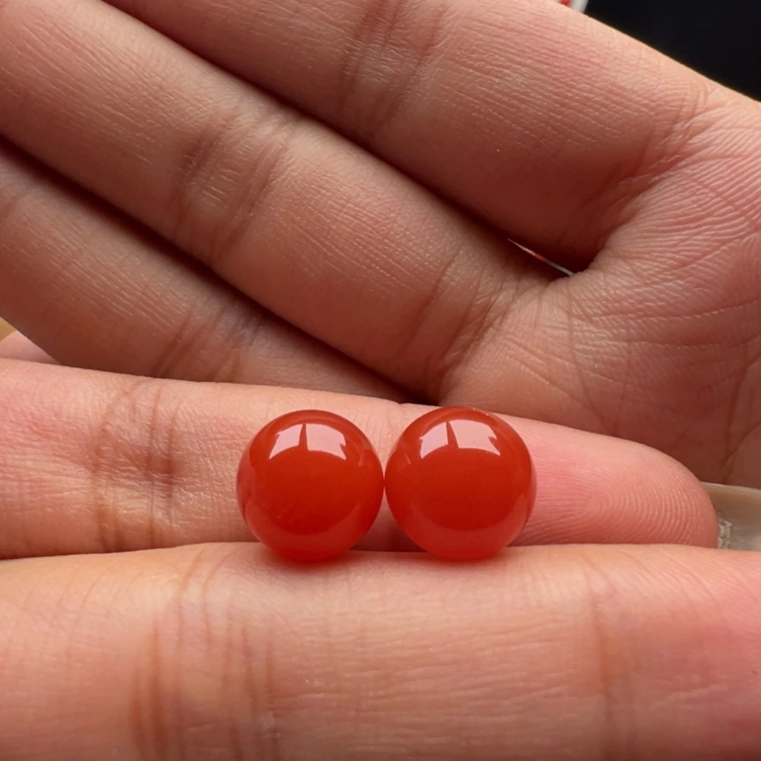 南红玛瑙未镶嵌圆珠10有白马牙