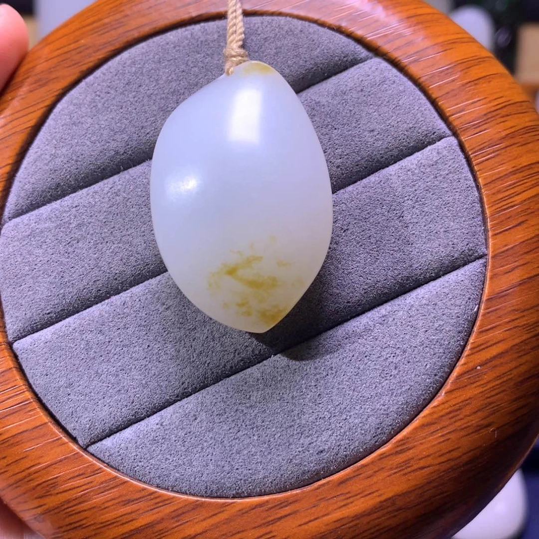 和田玉挂件未镶嵌天***！