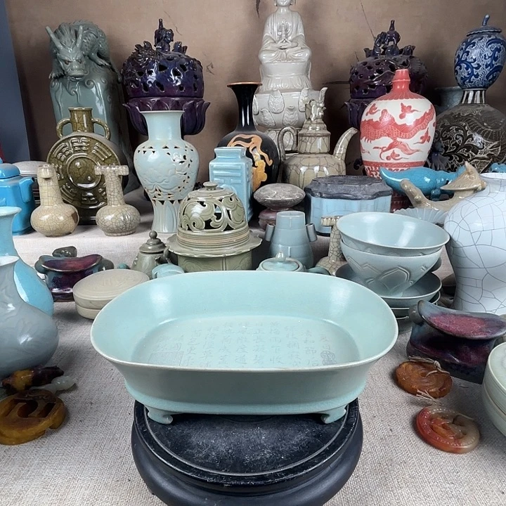 摆件瓷器好漂亮呀