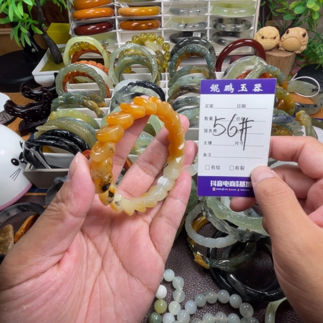 未镶嵌蛇纹石玉手链