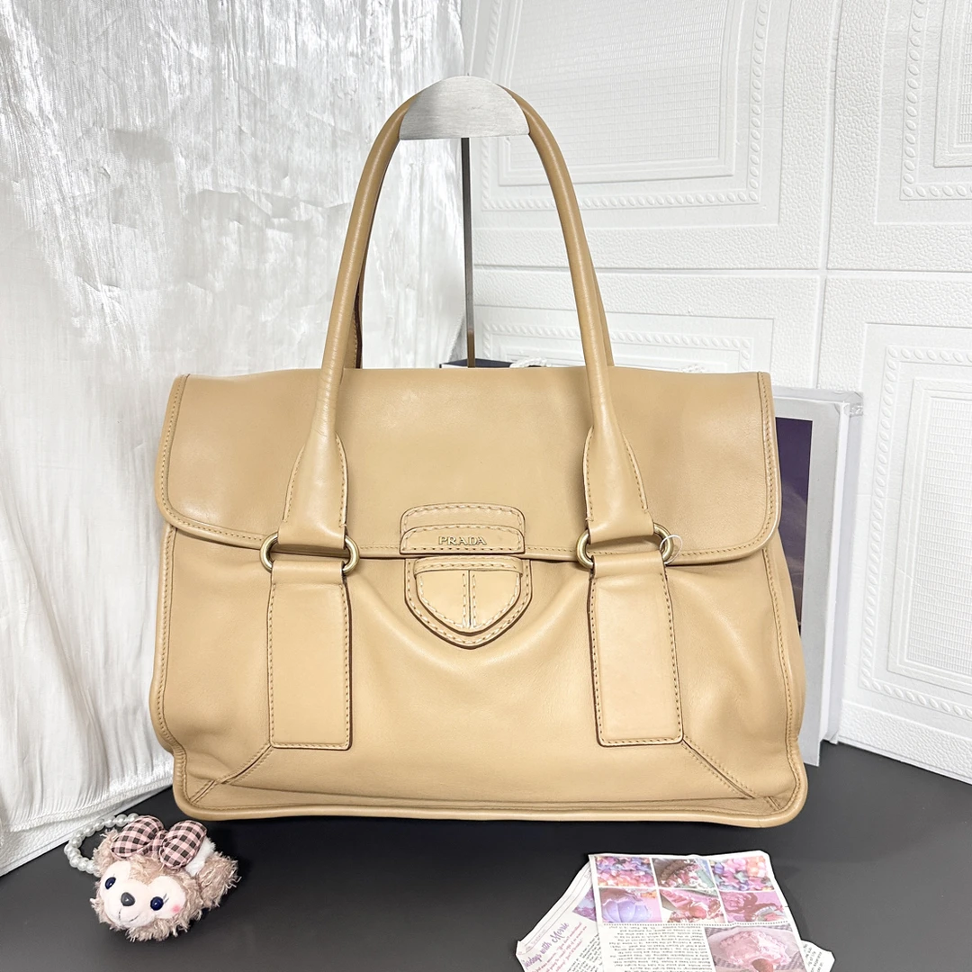 95新 Prada/普拉达 95新黄色学院手提包