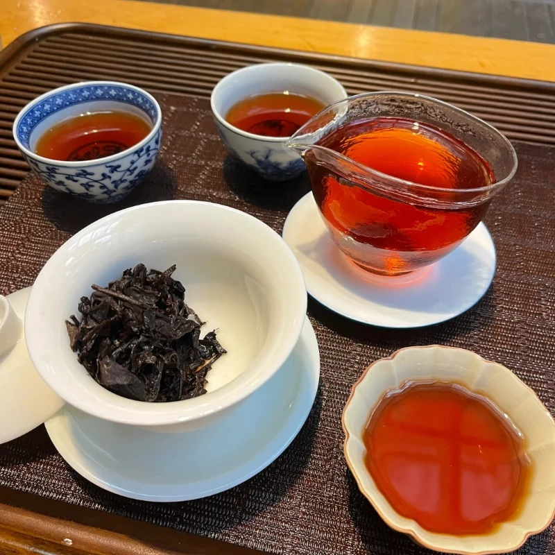 【中普拍卖】-lot065 紫砂杯 金鳌赐福