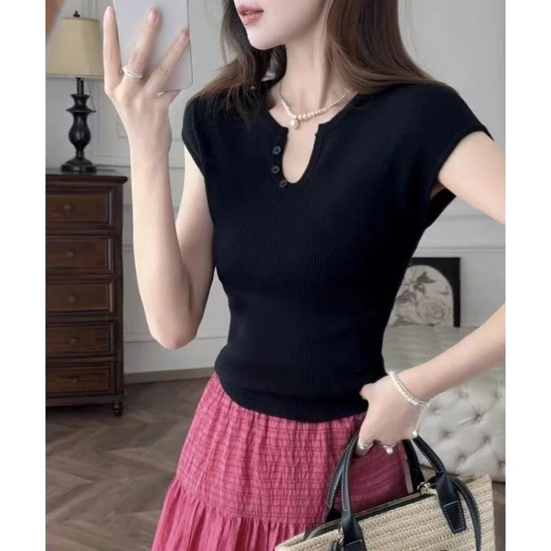 春季新款休闲时尚百搭设计领针织短袖H3385