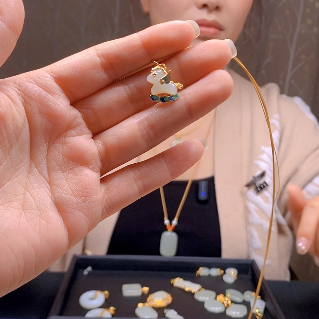 和田玉银S925镶嵌颈饰