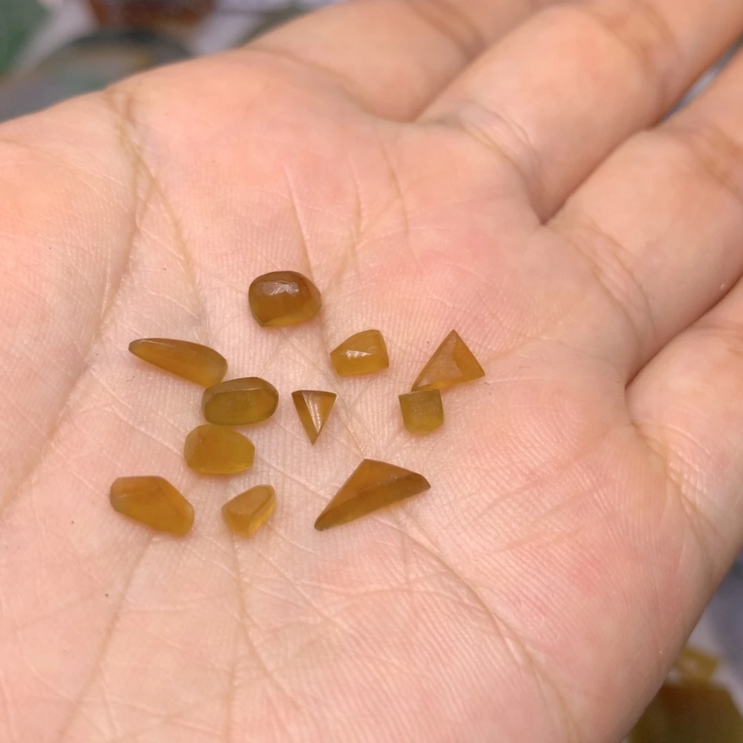 定制翡翠未镶嵌天然翡翠定制