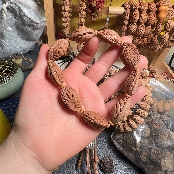 瓦***云桃核吊坠正宗桃核手串