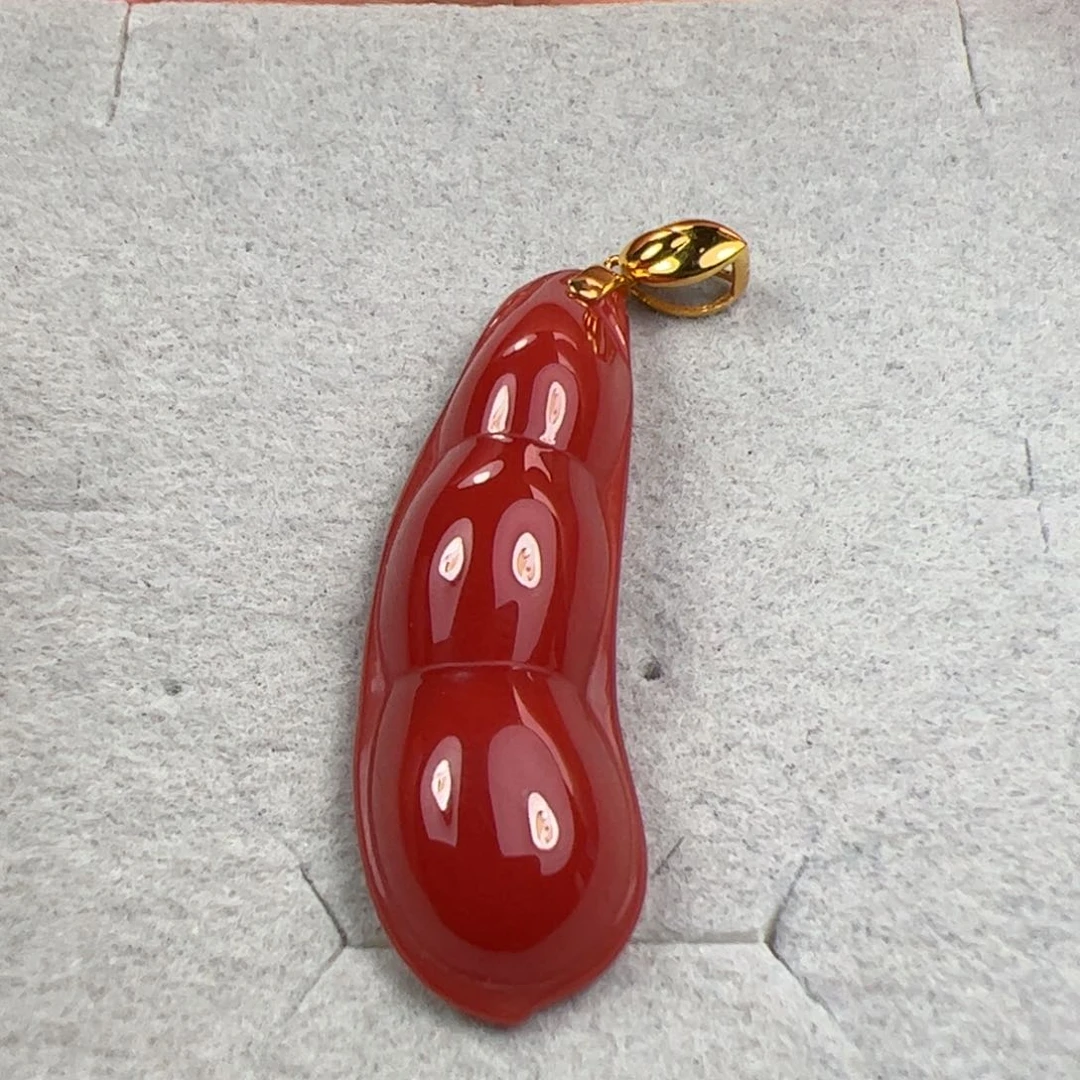 南红玛瑙吊坠18K金镶嵌