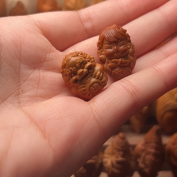 馒***矮橄榄核吊坠橄榄核