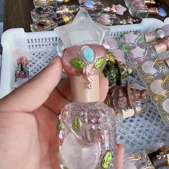 N***g未镶嵌水晶摆件水晶