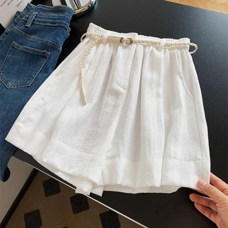老钱风2025年夏季白色舒适阔腿短裤女夏季薄款松紧腰a字休闲裤女