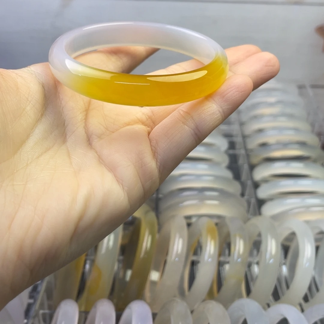 玛瑙/玉髓未镶嵌手镯