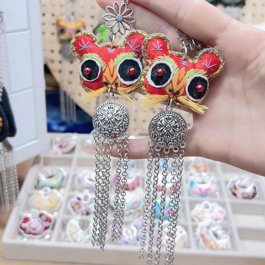 三醋酯纤维虎头超级可爱