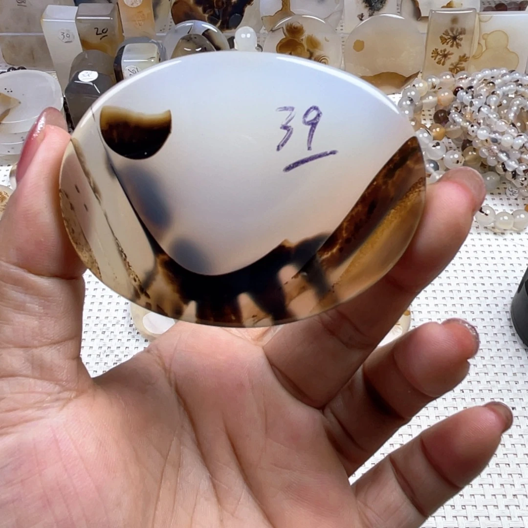 玛瑙/玉髓未镶嵌颈饰