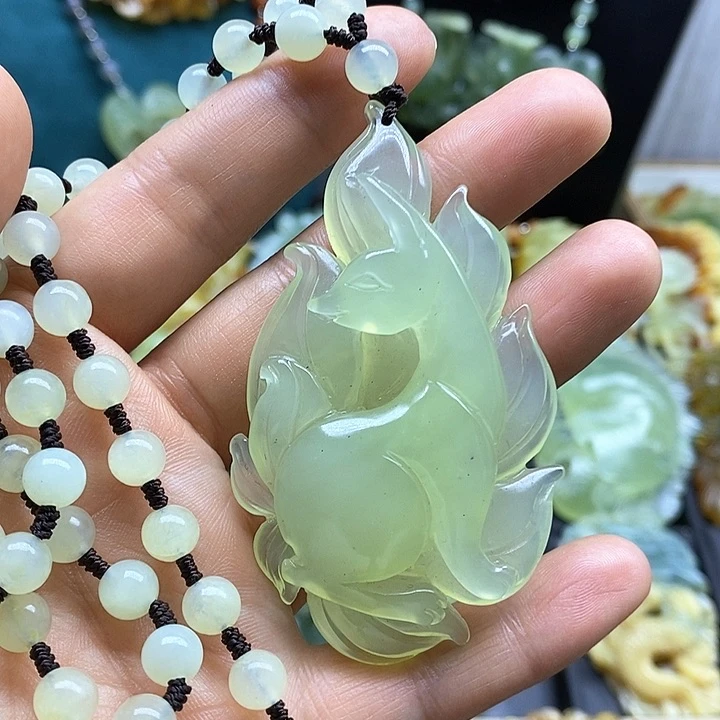 蛇纹石玉未镶嵌挂件