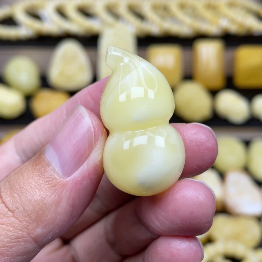 琥珀未镶嵌裸石琥珀蜜蜡