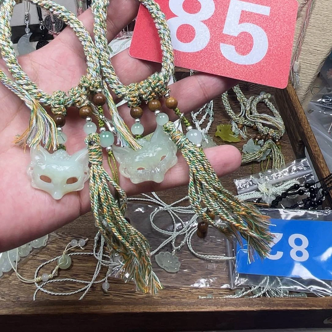 蛇纹石玉合金颈饰