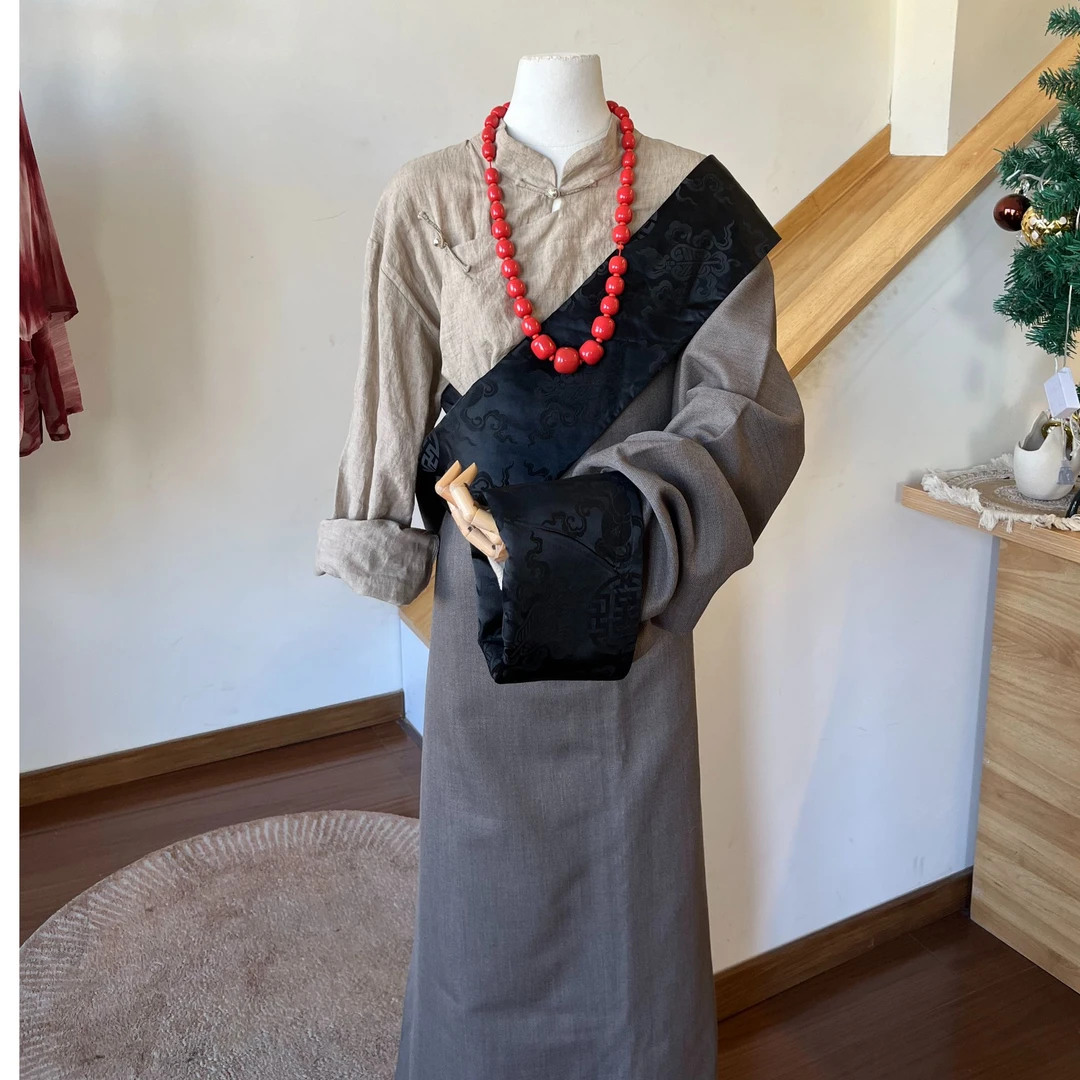 诺日孤品五色    藏袍