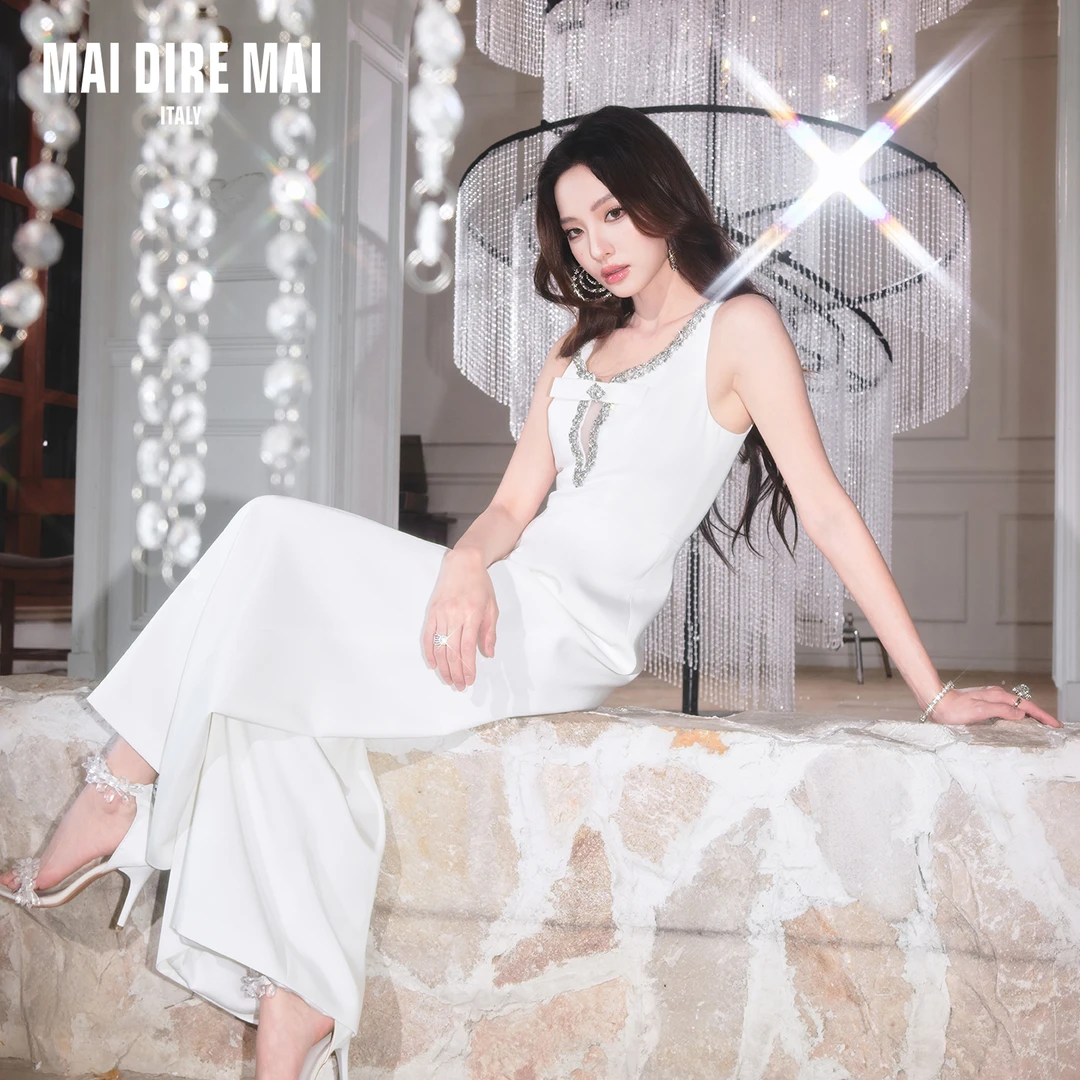 MAI DIRE MAI钻链蝴蝶结U领高腰吊带直筒阔腿连体长裤气质女春夏