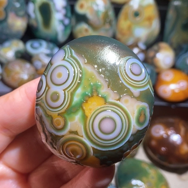 玛瑙/玉髓未镶嵌珠宝半成品