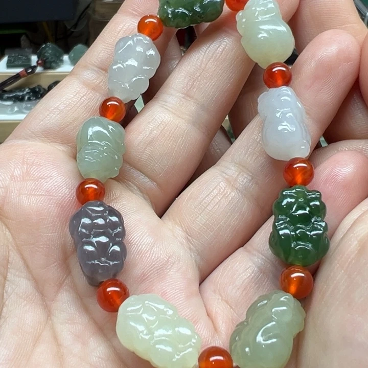 和田玉未镶嵌手链