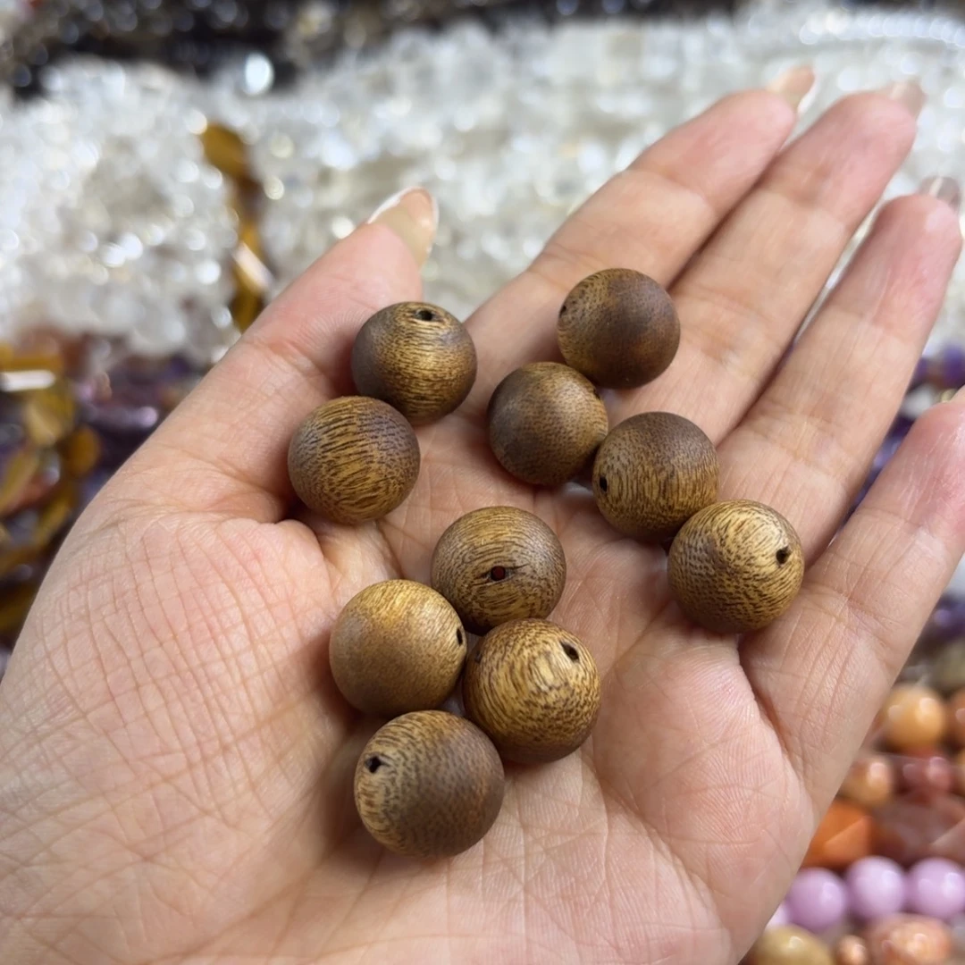 玛瑙/玉髓未镶嵌珠宝半成品卡14沉香