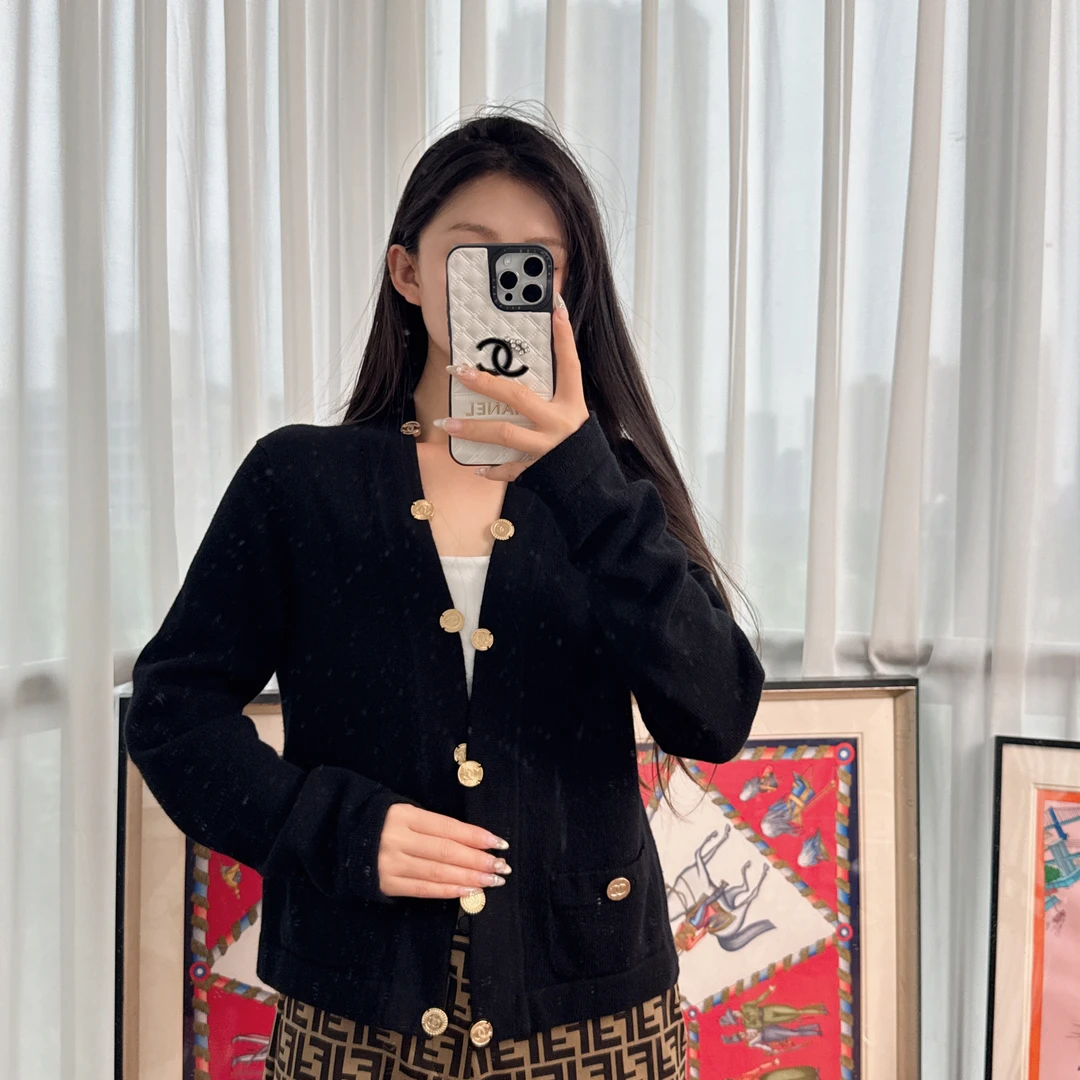 95新 Chanel/香奈儿 麦殿/女士开衫22P38码黑色/250406SYNYQ19