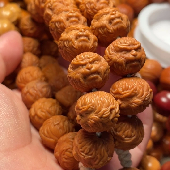 猴头核桃手串蔡*轩悟空