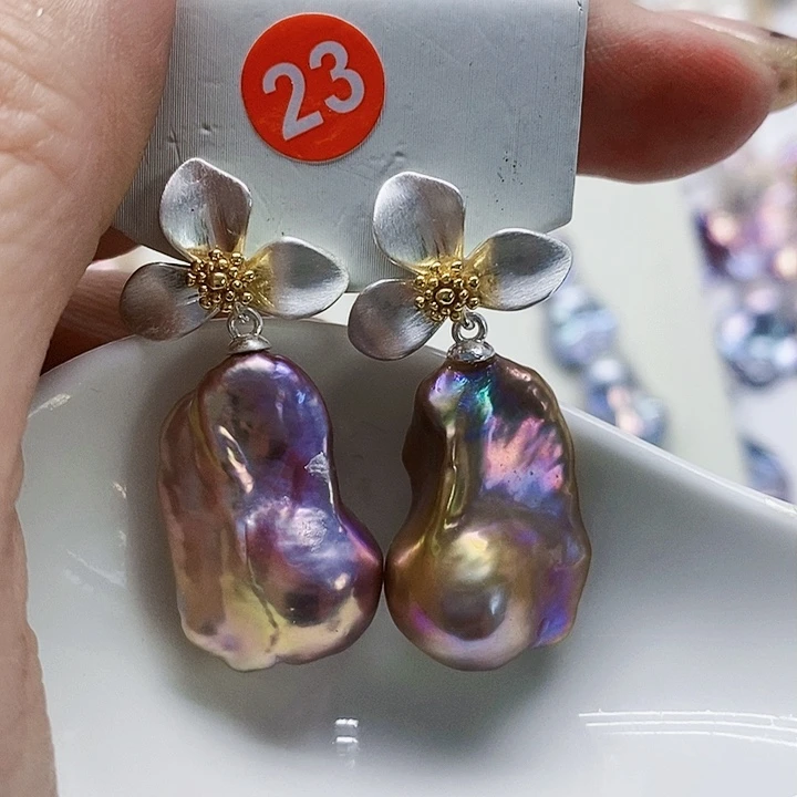 银S925镶嵌耳饰淡水珍珠