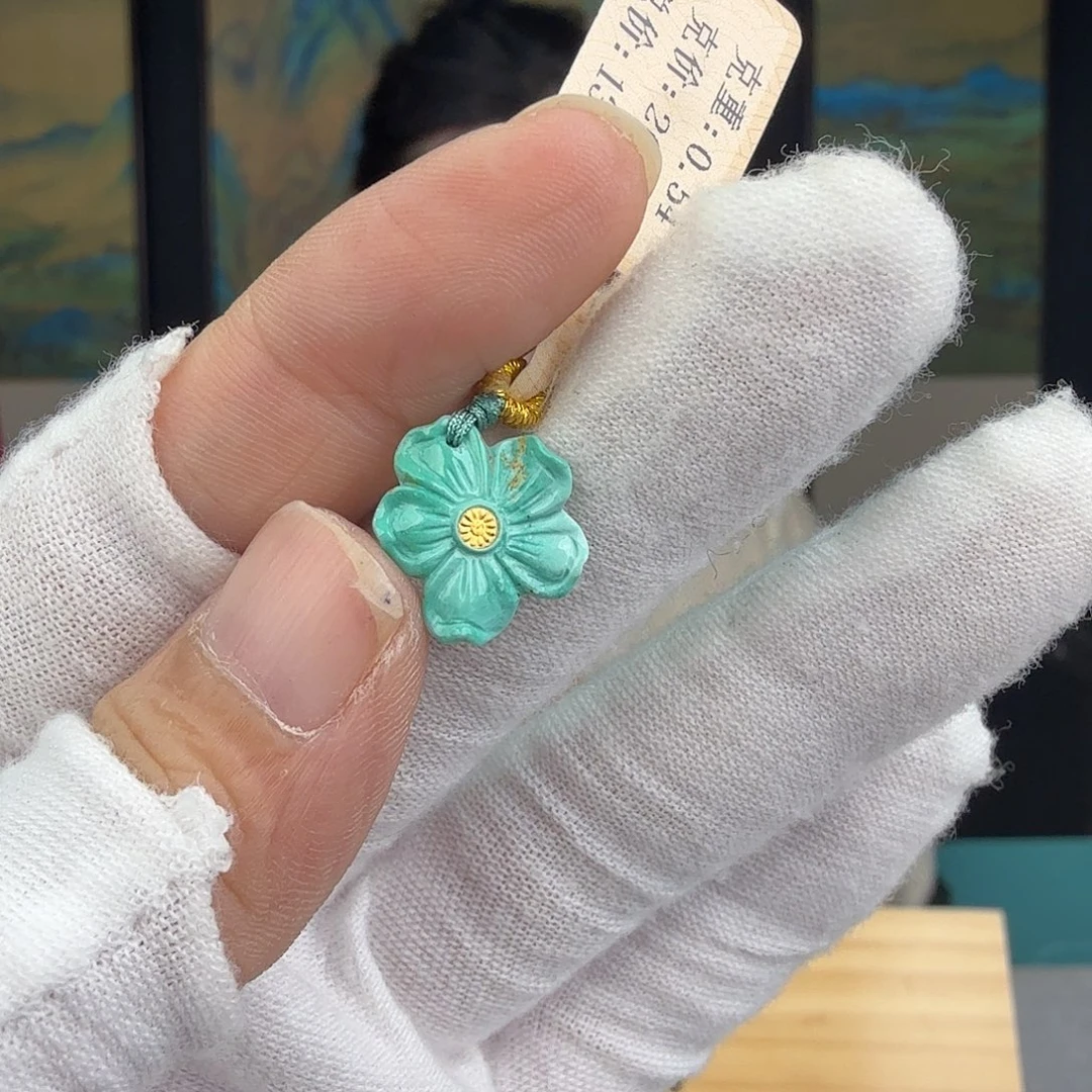 绿松石未镶嵌珠宝奇石