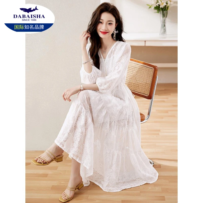 法式桔梗白色v领雪纺连衣裙女年温柔风旅游沙滩a字长裙子夏季