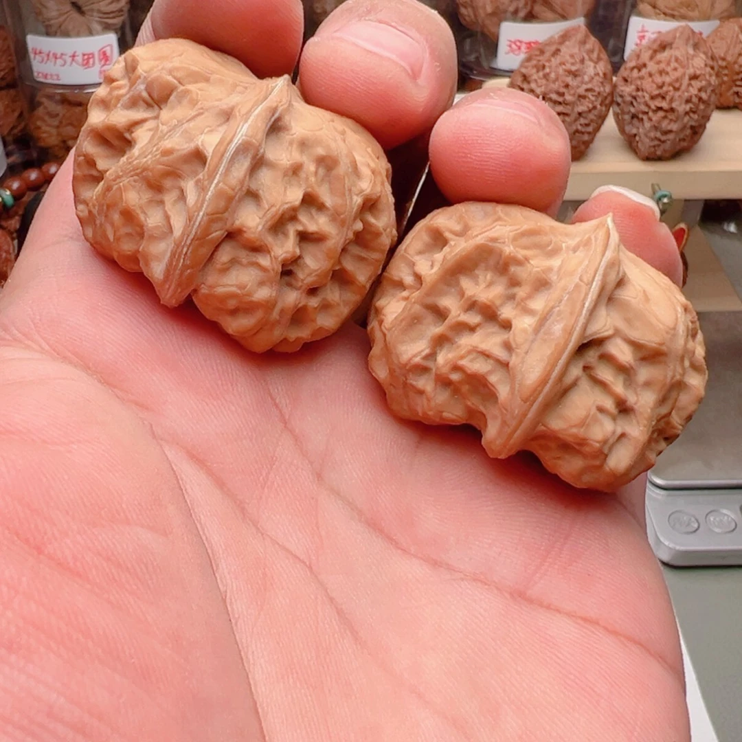 吊坠文玩核桃41 +全品门头沟元宝