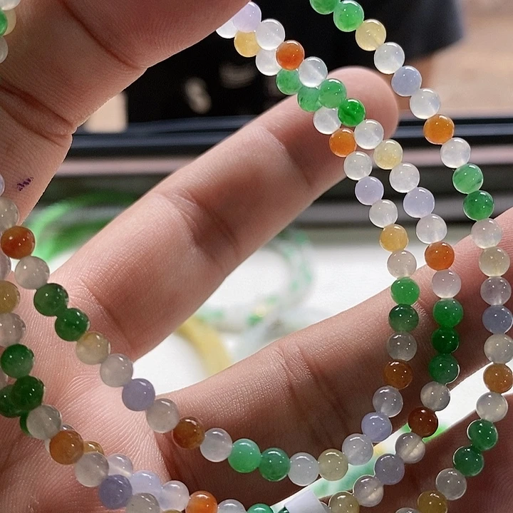 定制翡翠未镶嵌宝**仔卡4