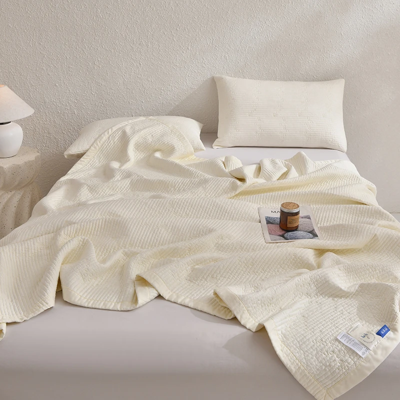 N4【2.3*2.5米莫代尔床盖三件套】米白色简约风防滑厚款刺绣小海星