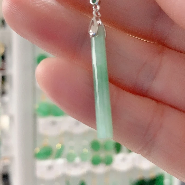 翡翠耳饰银S925镶嵌翡翠