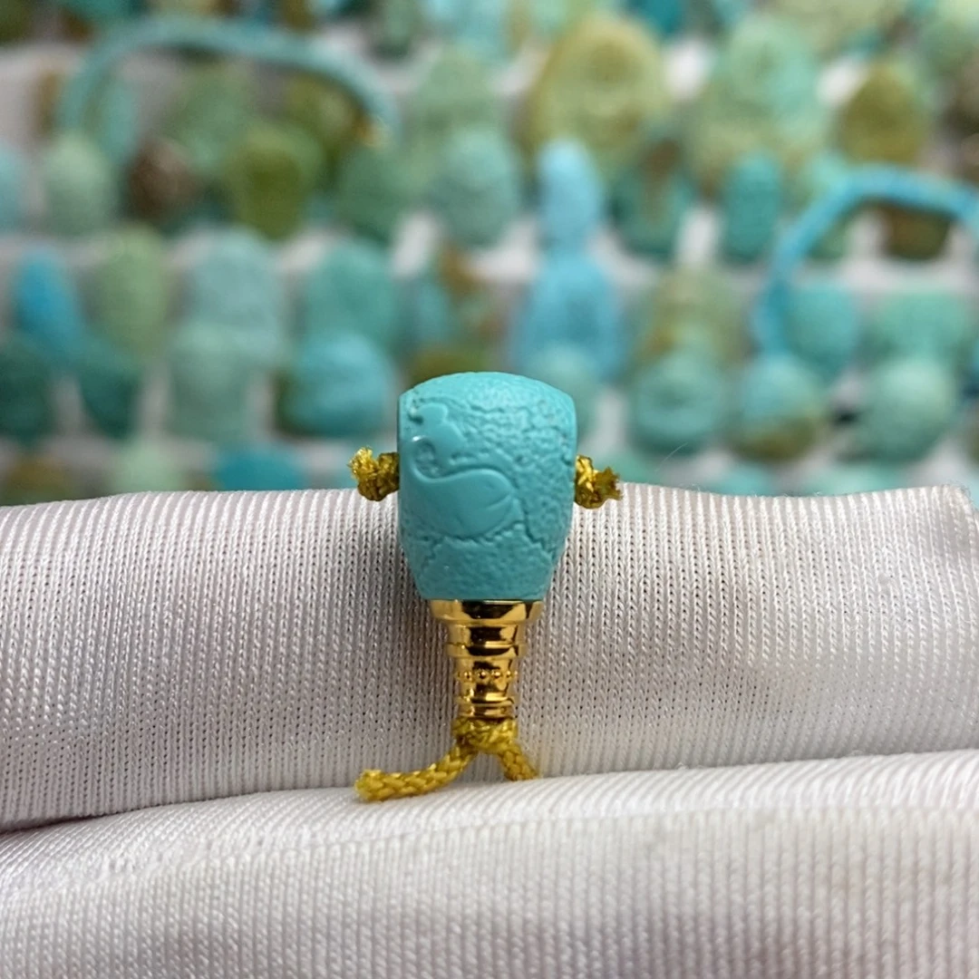 绿松石18K金镶嵌绿松石